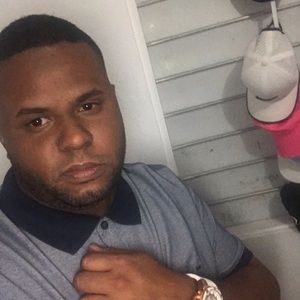 Meet your Posher, Luis